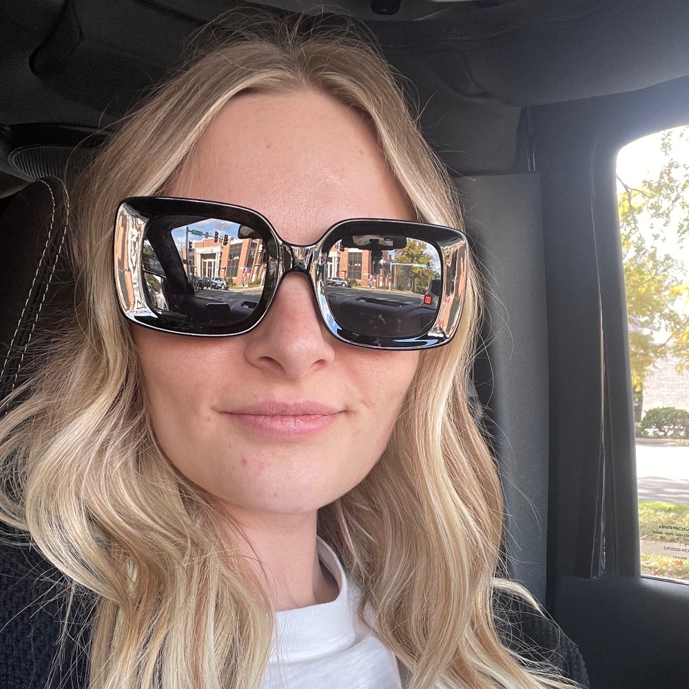 Meet your Posher, Haley